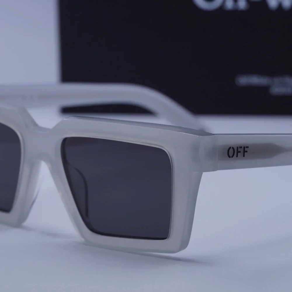 Off-White OERI142 WINDSOR 0907 Square Sunglasses – Shiny Grey